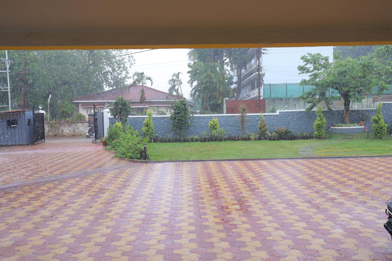 Highland Resort Lonavala Exterior foto